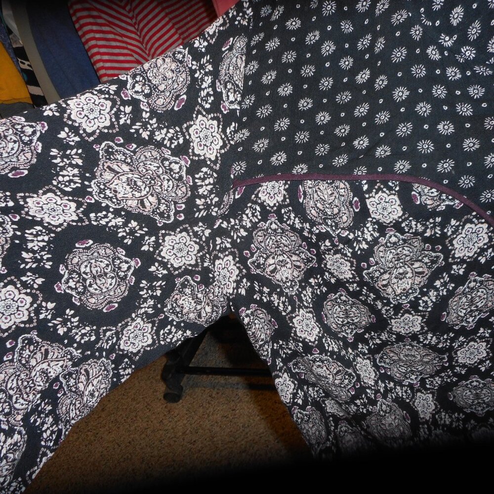 STYLE & CO - LOVELY, TRENDING, WOMEN'S BLOUSE, SZ XL.  MULTI COLORS, - Picture 3 of 6